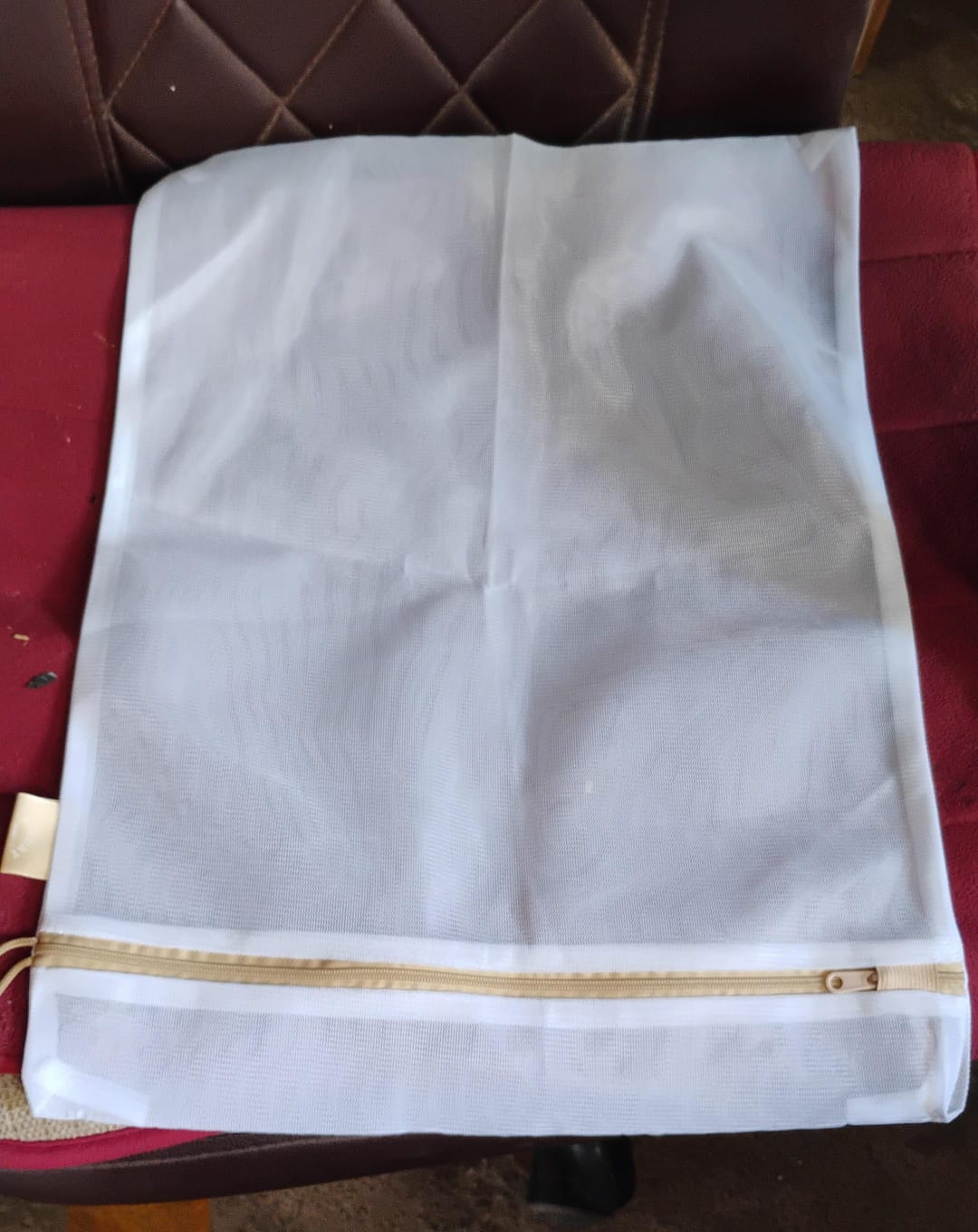 Large Mesh Laundry Bags for Delicate with Premium Zipper, Travel Storage Organize Bag, Clothing Washing Bags for Laundry, Blouse, Bra, Hosiery, Stocking, Underwear, Lingerie (1 Pc)